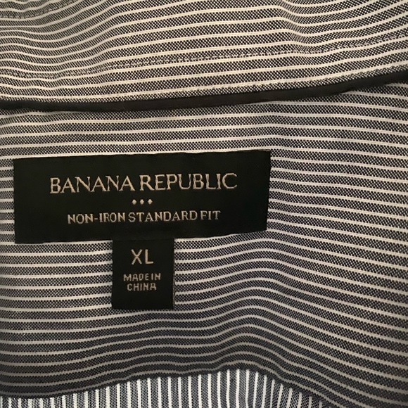 Banana Republic Button Down Shirt - Picture 2 of 3
